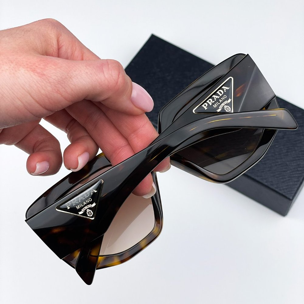 🔥Prada PR14ZS 2AU6S1 Sunglasses Tortoise Brown Gradient Square Women - Picture 6 of 15